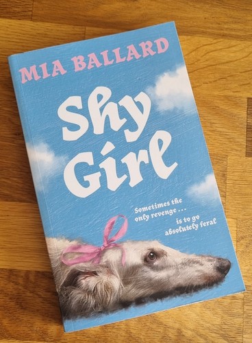 Shy girl mia - girl,