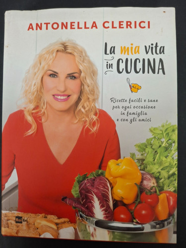 Antonella clerici mia - la, vita
